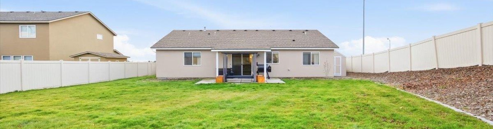 Pimlico Dr, Pasco, Washington 99301, 3 Bedrooms Bedrooms, 0 ,2 BathroomsBathrooms,Houses,For Sale,Pimlico Dr,0,289717