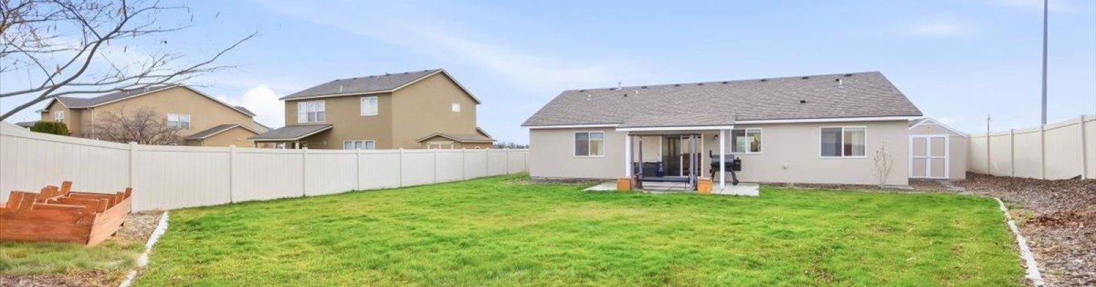 Pimlico Dr, Pasco, Washington 99301, 3 Bedrooms Bedrooms, 0 ,2 BathroomsBathrooms,Houses,For Sale,Pimlico Dr,0,289717