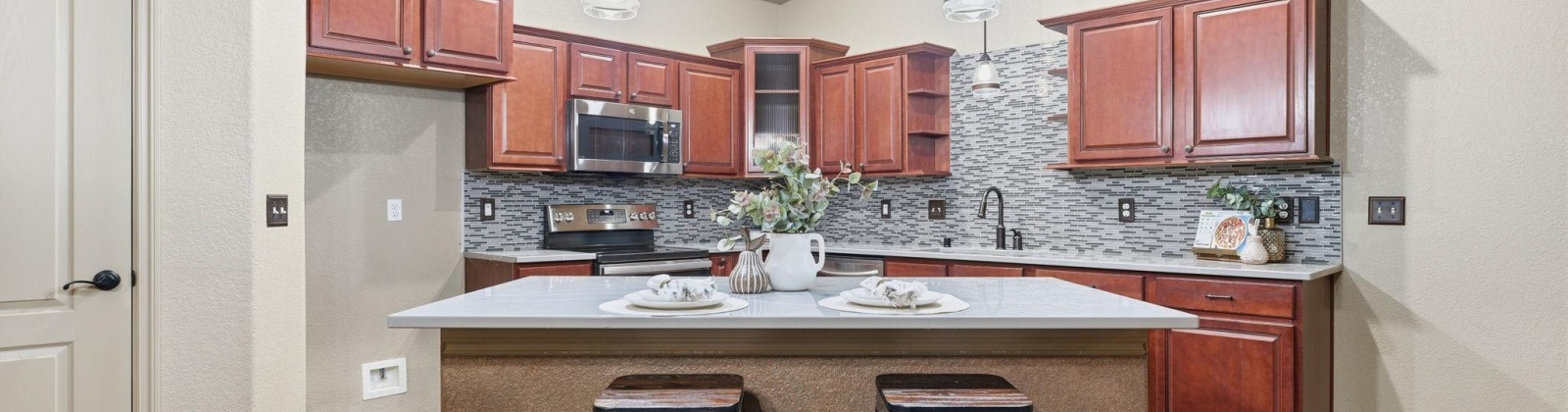 Vincenzo Drive, Pasco, Washington 99301, 3 Bedrooms Bedrooms, 0 ,2 BathroomsBathrooms,Condos/townhomes,For Sale,Vincenzo Drive,0,289711