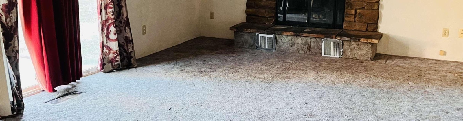 Young Street, Kennewick, Washington 99336, 3 Bedrooms Bedrooms, 0 ,1 BathroomBathrooms,Houses,For Sale,Young Street,0,289713