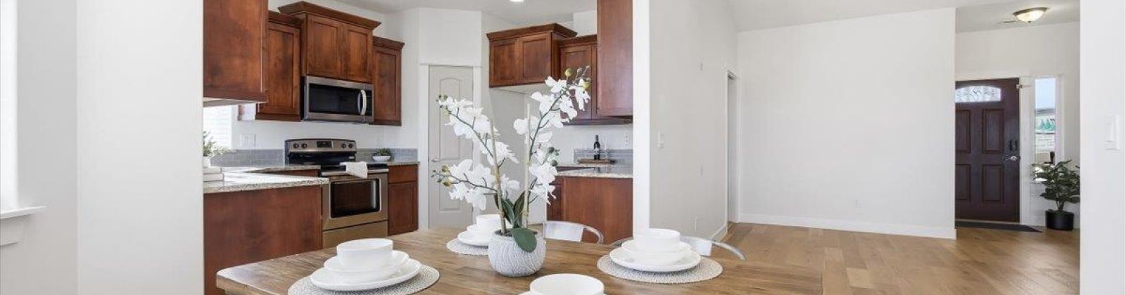 Famville Ct., Pasco, Washington 99301, 3 Bedrooms Bedrooms, 0 ,2 BathroomsBathrooms,Houses,For Sale,Famville Ct.,0,289719