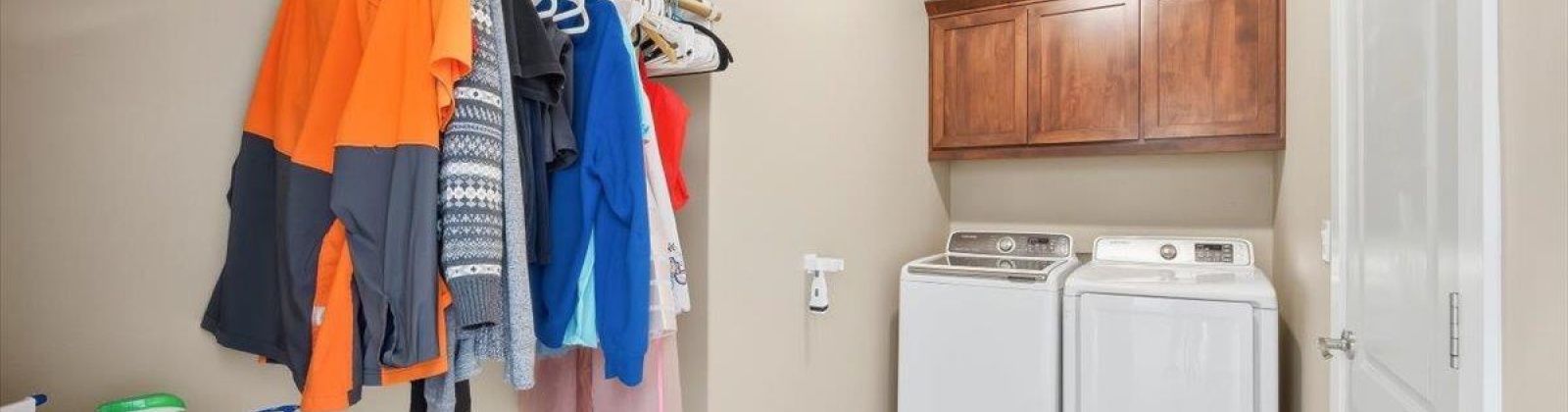 Famville Ct., Pasco, Washington 99301, 3 Bedrooms Bedrooms, 0 ,2 BathroomsBathrooms,Houses,For Sale,Famville Ct.,0,289719