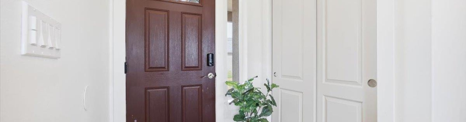 Famville Ct., Pasco, Washington 99301, 3 Bedrooms Bedrooms, 0 ,2 BathroomsBathrooms,Houses,For Sale,Famville Ct.,0,289719