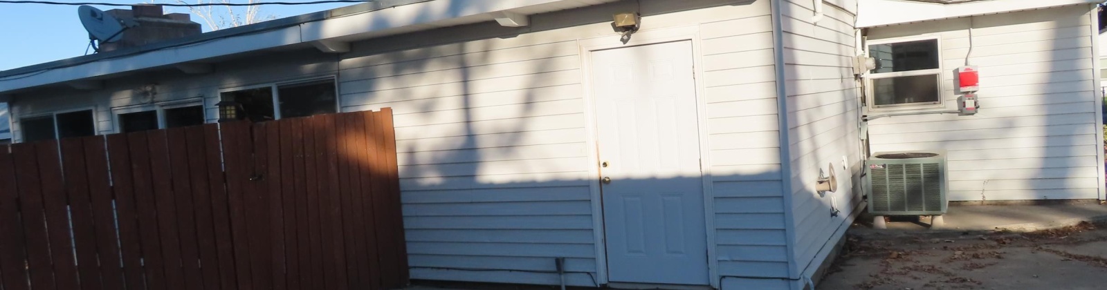 Elm Ave, Richland, Washington 99352, 3 Bedrooms Bedrooms, 0 ,1 BathroomBathrooms,Houses,For Sale,Elm Ave,0,288596