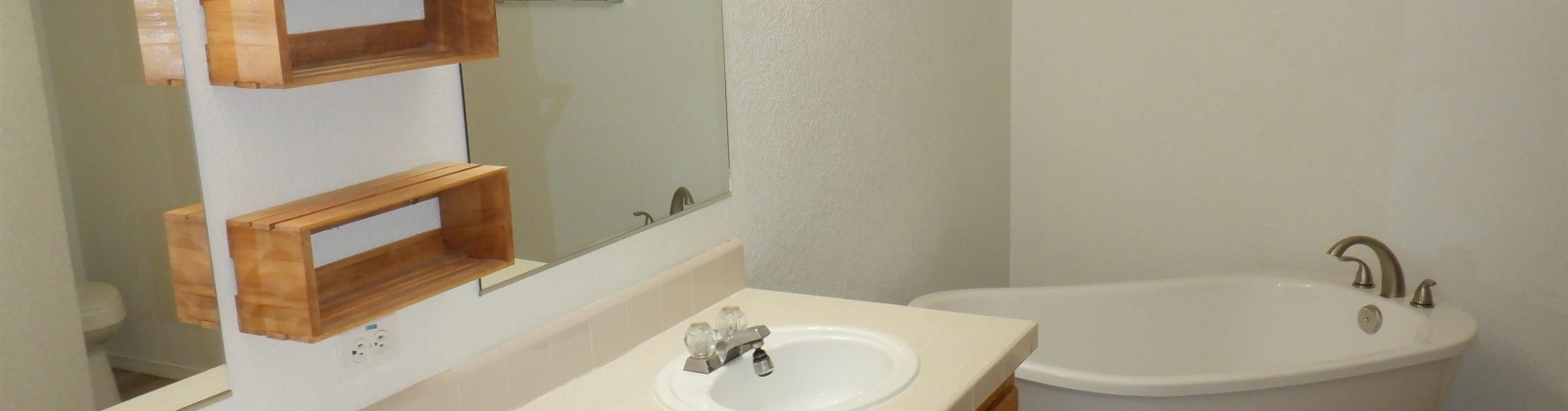 11th Ave, Pasco, Washington 99301, 3 Bedrooms Bedrooms, 0 ,3 BathroomsBathrooms,Manufactured Homes,For Sale,11th Ave,0,289743