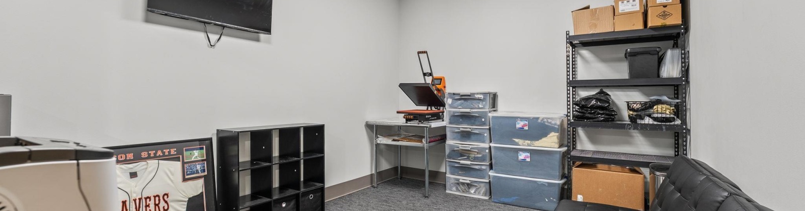 Rodeo Drive Suite, Pasco, Washington 99301, 0 , 0 ,31 BathroomsBathrooms,Commercial,For Sale,Rodeo Drive Suite,0,289751