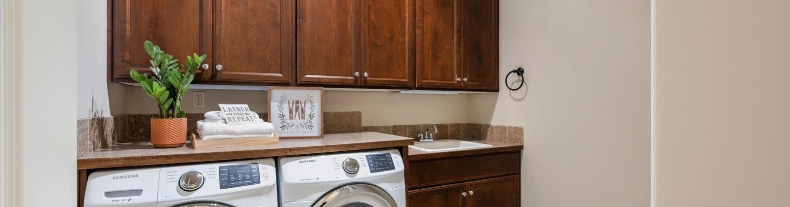 Orchid Court, Richland, Washington 99354, 3 Bedrooms Bedrooms, 0 ,3 BathroomsBathrooms,Condos/townhomes,For Sale,Orchid Court,0,289757