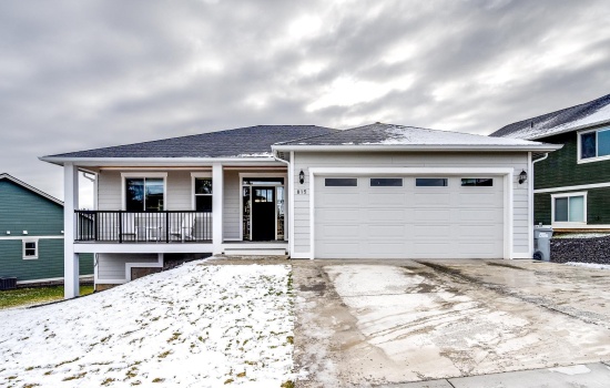 Panorama Drive, Pullman, Washington 99163, 5 Bedrooms Bedrooms, 0 ,3 BathroomsBathrooms,Houses,For Sale,Panorama Drive,0,289758