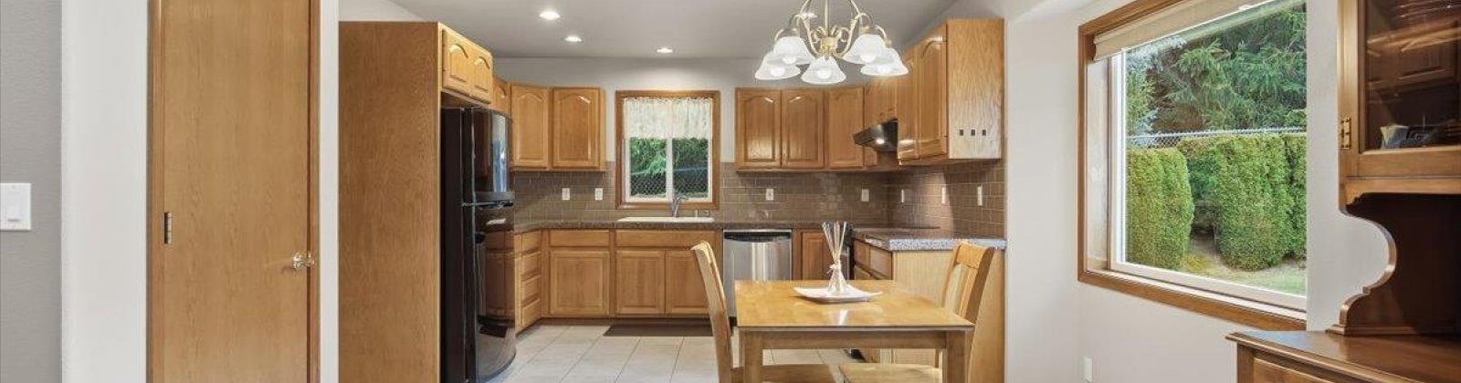 15th Ave, Kennewick, Washington 99338, 4 Bedrooms Bedrooms, 0 ,2 BathroomsBathrooms,Houses,For Sale,15th Ave,0,289594