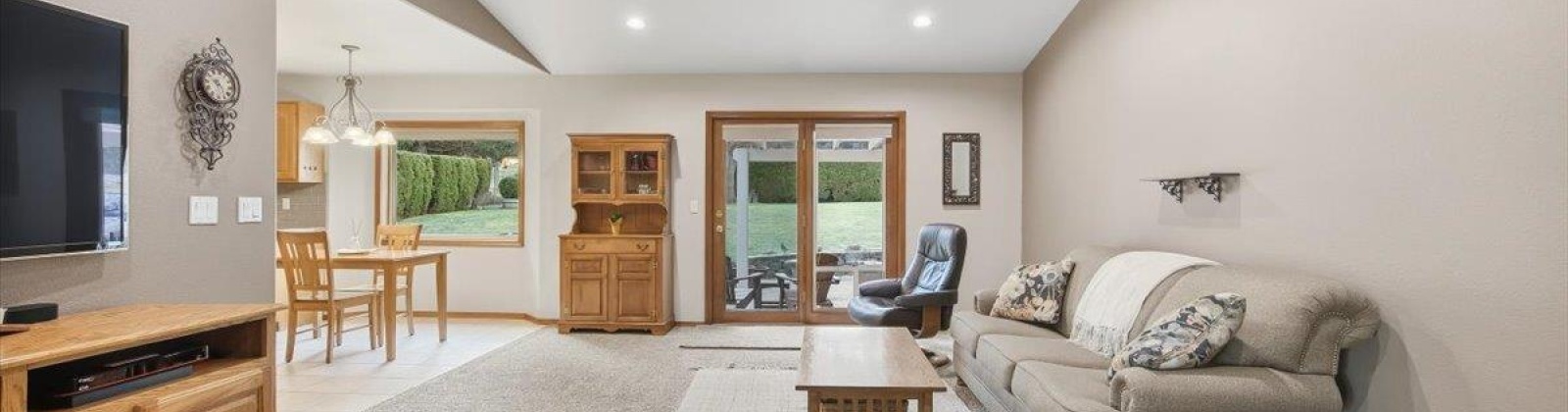 15th Ave, Kennewick, Washington 99338, 4 Bedrooms Bedrooms, 0 ,2 BathroomsBathrooms,Houses,For Sale,15th Ave,0,289594