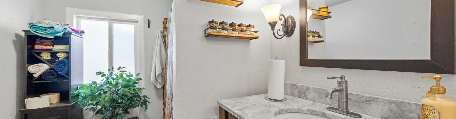 James St, West Richland, Washington 99353, 4 Bedrooms Bedrooms, 0 ,2 BathroomsBathrooms,Manufactured Homes,For Sale,James St,0,289763