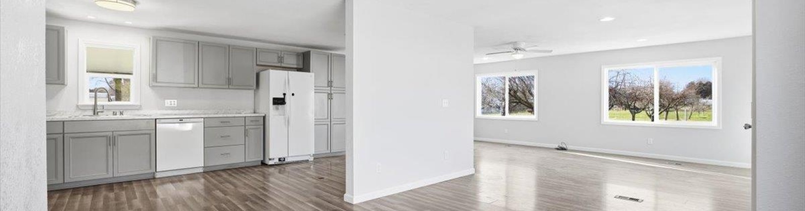 13th Ave, Kennewick, Washington 99337, 2 Bedrooms Bedrooms, 0 ,2 BathroomsBathrooms,Manufactured Homes,For Sale,13th Ave,0,289766