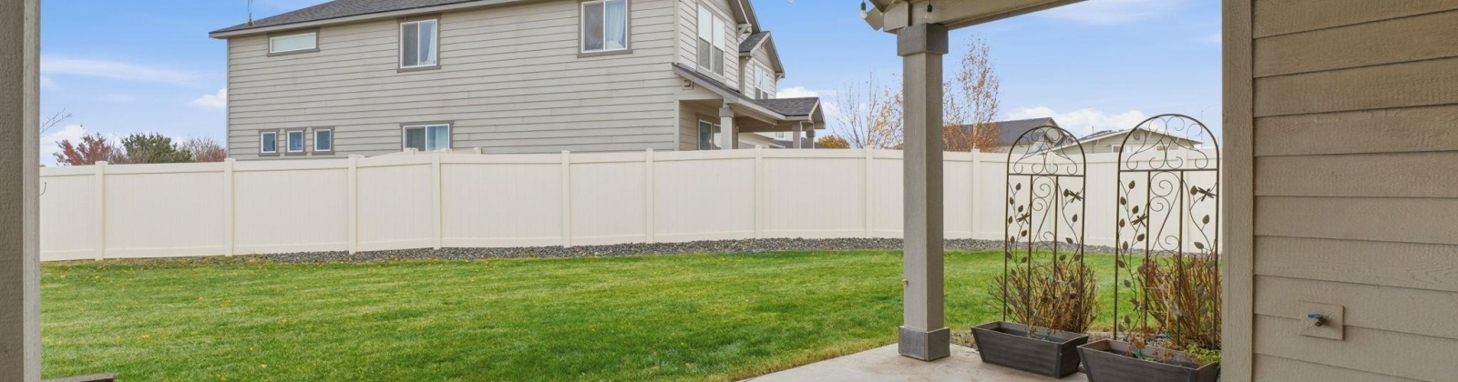 Curtis Drive, West Richland, Washington 99353, 3 Bedrooms Bedrooms, 0 ,2 BathroomsBathrooms,Houses,For Sale,Curtis Drive,0,288987