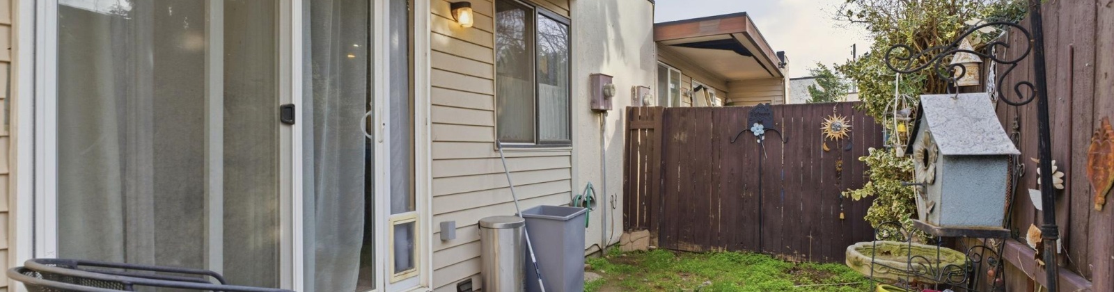 Quincy St., Kennewick, Washington 99336, 2 Bedrooms Bedrooms, 0 ,1 BathroomBathrooms,Condos/townhomes,For Sale,Quincy St.,0,289768