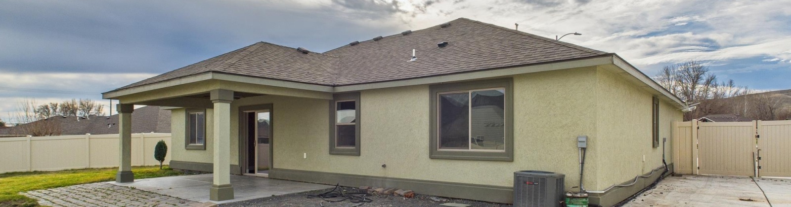 33 Ct, Kennewick, Washington 99337, 3 Bedrooms Bedrooms, 0 ,2 BathroomsBathrooms,Houses,For Sale,33 Ct,0,289779