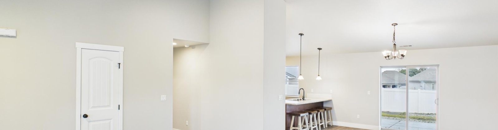 33 Ct, Kennewick, Washington 99337, 3 Bedrooms Bedrooms, 0 ,2 BathroomsBathrooms,Houses,For Sale,33 Ct,0,289779