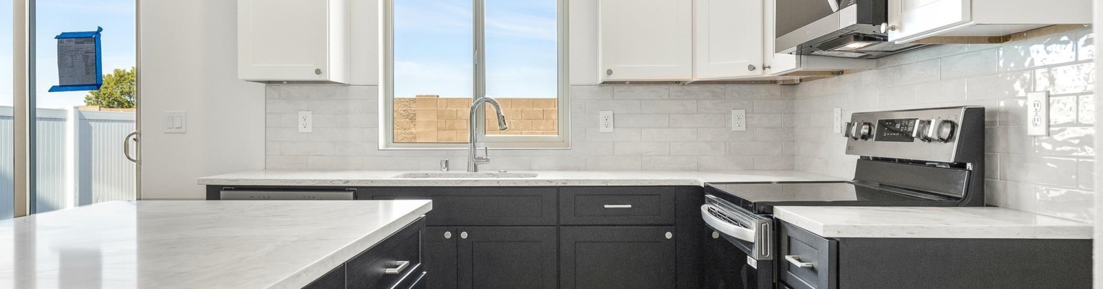 Grapevine Ct, West Richland, Washington 99353, 3 Bedrooms Bedrooms, 0 ,3 BathroomsBathrooms,Condos/townhomes,For Sale,Grapevine Ct,0,289791