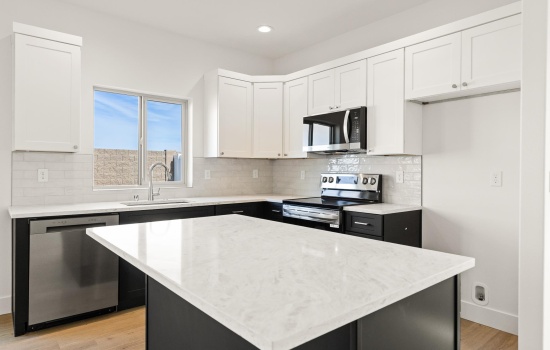 Condos/townhomes For Sale