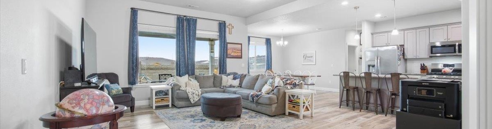 McKinley St, Kennewick, Washington 99338, 4 Bedrooms Bedrooms, 0 ,2 BathroomsBathrooms,Houses,For Sale,McKinley St,0,289809