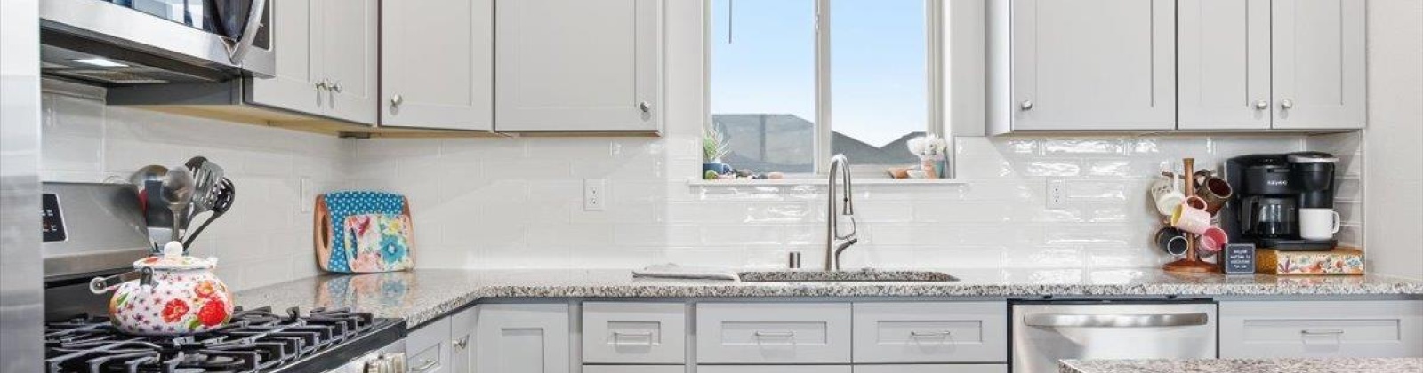 McKinley St, Kennewick, Washington 99338, 4 Bedrooms Bedrooms, 0 ,2 BathroomsBathrooms,Houses,For Sale,McKinley St,0,289809