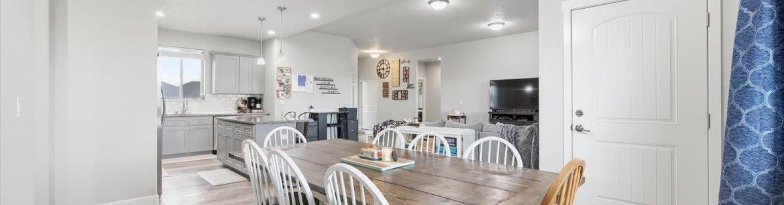 McKinley St, Kennewick, Washington 99338, 4 Bedrooms Bedrooms, 0 ,2 BathroomsBathrooms,Houses,For Sale,McKinley St,0,289809