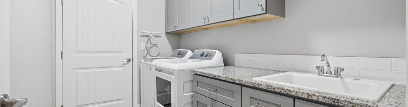 McKinley St, Kennewick, Washington 99338, 4 Bedrooms Bedrooms, 0 ,2 BathroomsBathrooms,Houses,For Sale,McKinley St,0,289809