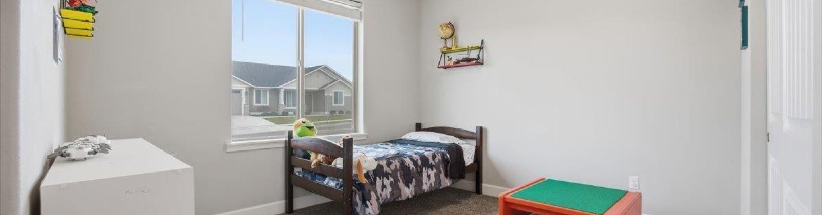 McKinley St, Kennewick, Washington 99338, 4 Bedrooms Bedrooms, 0 ,2 BathroomsBathrooms,Houses,For Sale,McKinley St,0,289809