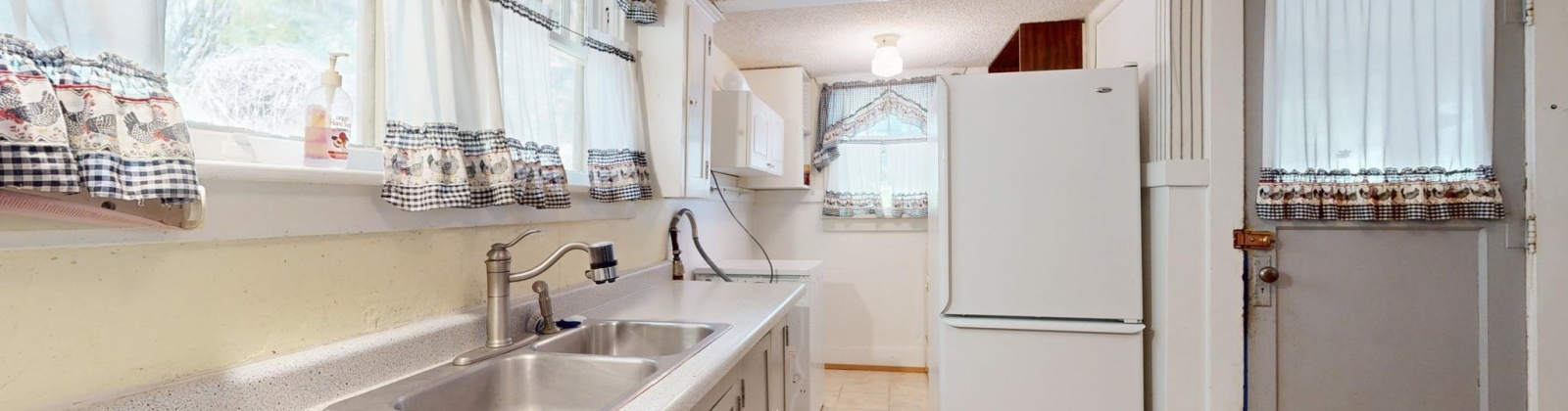 State Street, Pullman, Washington 99163, 3 Bedrooms Bedrooms, 0 ,1 BathroomBathrooms,Houses,For Sale,State Street,0,289806