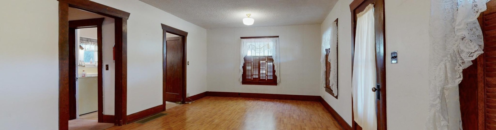 State Street, Pullman, Washington 99163, 3 Bedrooms Bedrooms, 0 ,1 BathroomBathrooms,Houses,For Sale,State Street,0,289806