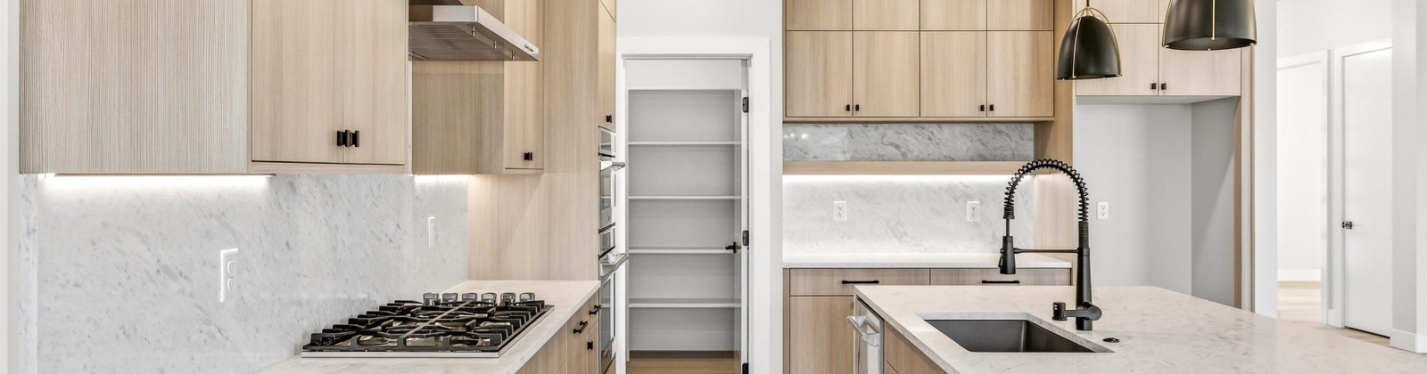 Reed St., Kennewick, Washington 99337, 3 Bedrooms Bedrooms, 0 ,3 BathroomsBathrooms,Houses,For Sale,Reed St.,0,289805