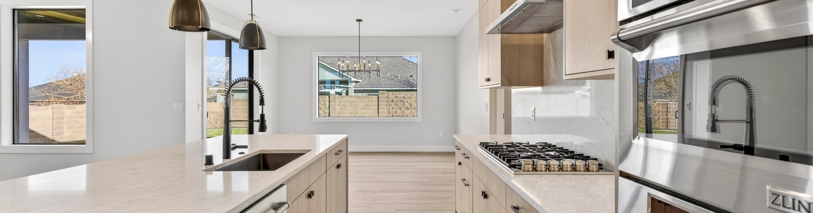 Reed St., Kennewick, Washington 99337, 3 Bedrooms Bedrooms, 0 ,3 BathroomsBathrooms,Houses,For Sale,Reed St.,0,289805