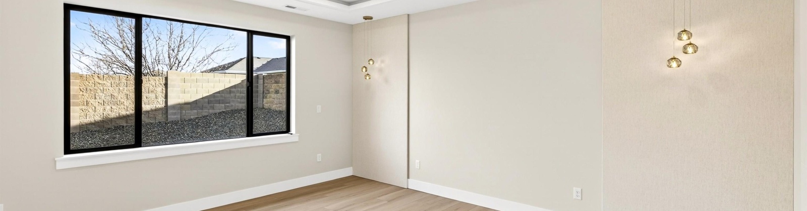 Reed St., Kennewick, Washington 99337, 3 Bedrooms Bedrooms, 0 ,3 BathroomsBathrooms,Houses,For Sale,Reed St.,0,289805