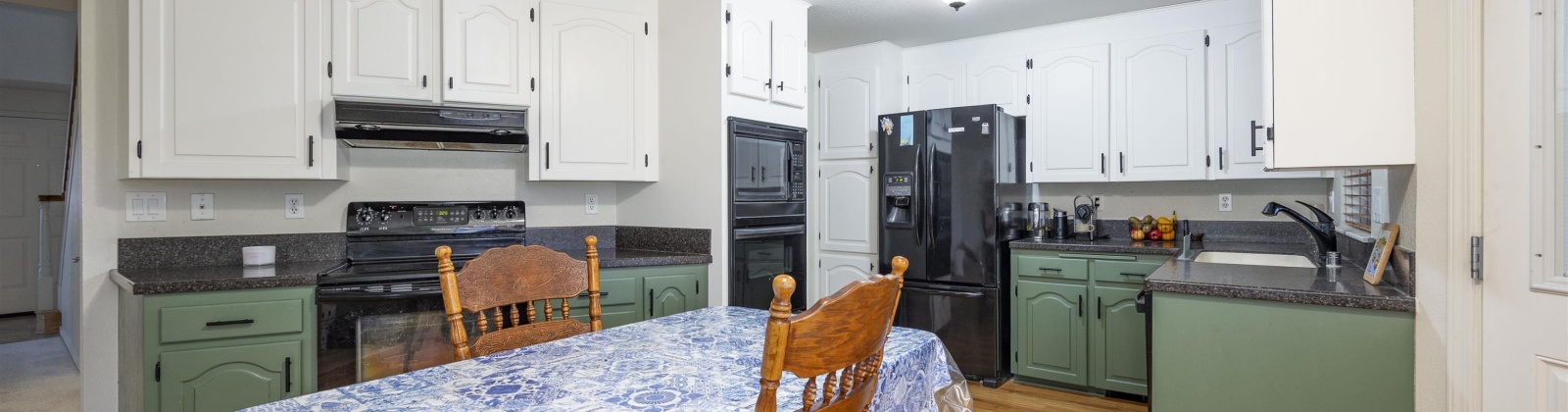 Johnson Place, Kennewick, Washington 99337, 4 Bedrooms Bedrooms, 0 ,3 BathroomsBathrooms,Houses,For Sale,Johnson Place,0,289804