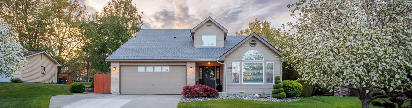 Johnson Place, Kennewick, Washington 99337, 4 Bedrooms Bedrooms, 0 ,3 BathroomsBathrooms,Houses,For Sale,Johnson Place,0,289804