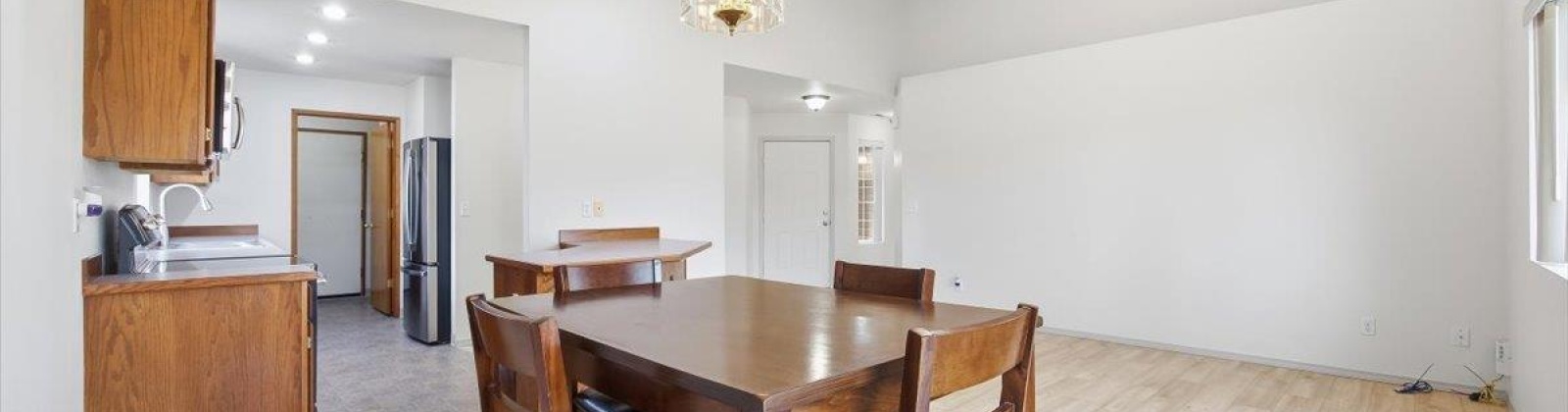 Hood Ct., Kennewick, Washington 99336, 3 Bedrooms Bedrooms, 0 ,2 BathroomsBathrooms,Houses,For Sale,Hood Ct.,0,289800