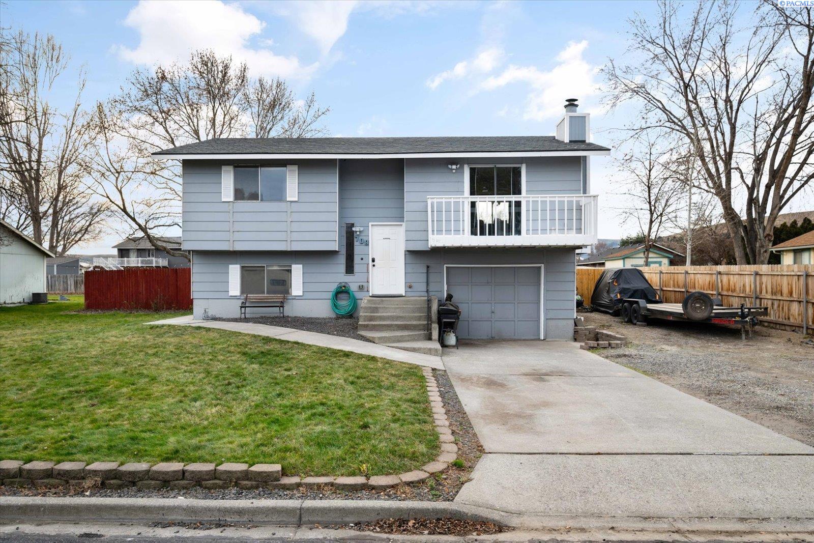 43rd Ave, Kennewick, Washington 99337, 3 Bedrooms Bedrooms, 0 ,2 BathroomsBathrooms,Houses,For Sale,43rd Ave,0,289817