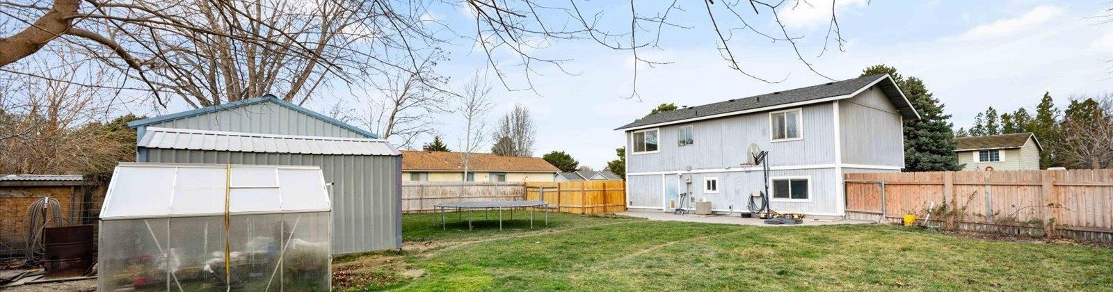 43rd Ave, Kennewick, Washington 99337, 3 Bedrooms Bedrooms, 0 ,2 BathroomsBathrooms,Houses,For Sale,43rd Ave,0,289817