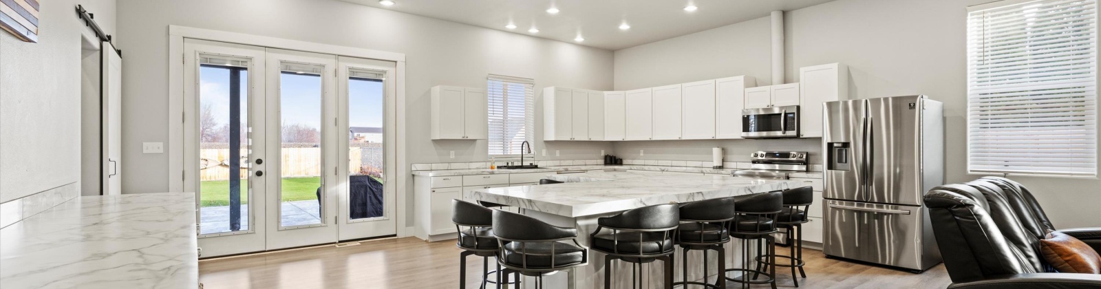 Riverside Dr, West Richland, Washington 99353, 3 Bedrooms Bedrooms, 0 ,3 BathroomsBathrooms,Houses,For Sale,Riverside Dr,0,289813