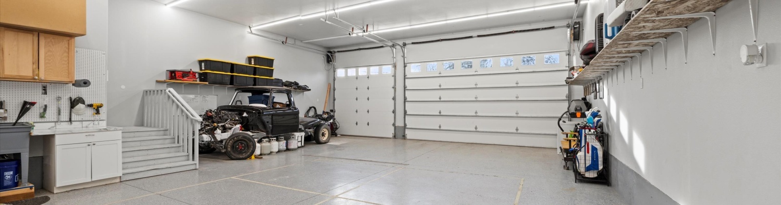 Riverside Dr, West Richland, Washington 99353, 3 Bedrooms Bedrooms, 0 ,3 BathroomsBathrooms,Houses,For Sale,Riverside Dr,0,289813