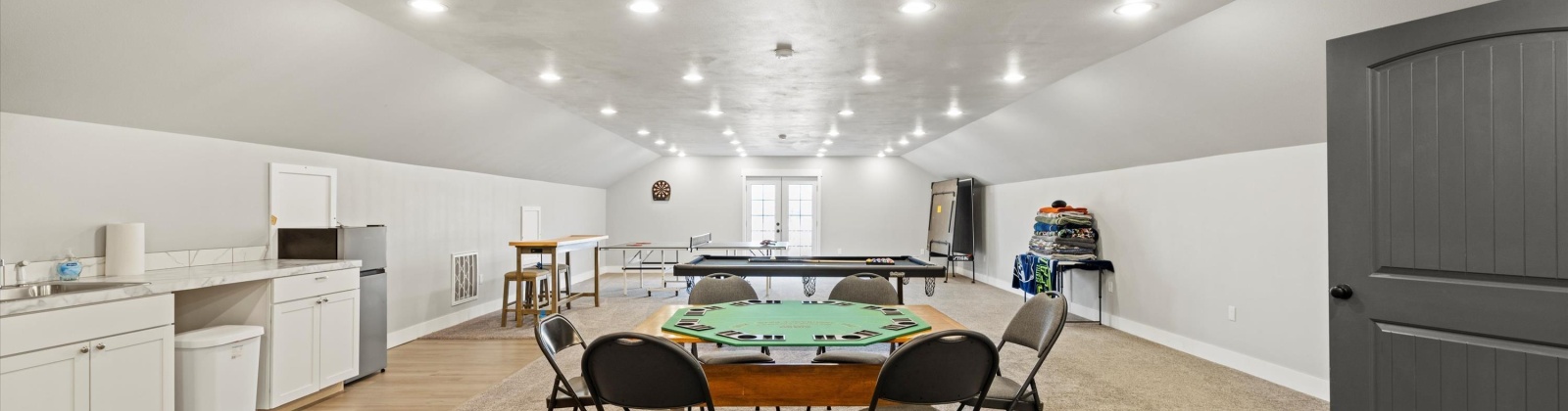 Riverside Dr, West Richland, Washington 99353, 3 Bedrooms Bedrooms, 0 ,3 BathroomsBathrooms,Houses,For Sale,Riverside Dr,0,289813