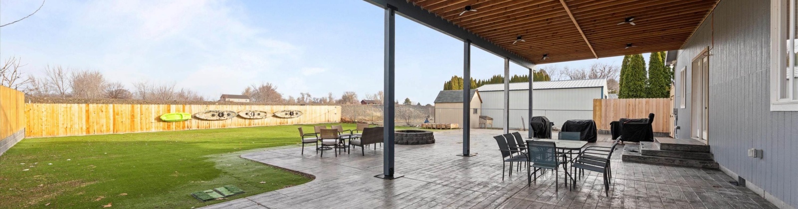 Riverside Dr, West Richland, Washington 99353, 3 Bedrooms Bedrooms, 0 ,3 BathroomsBathrooms,Houses,For Sale,Riverside Dr,0,289813