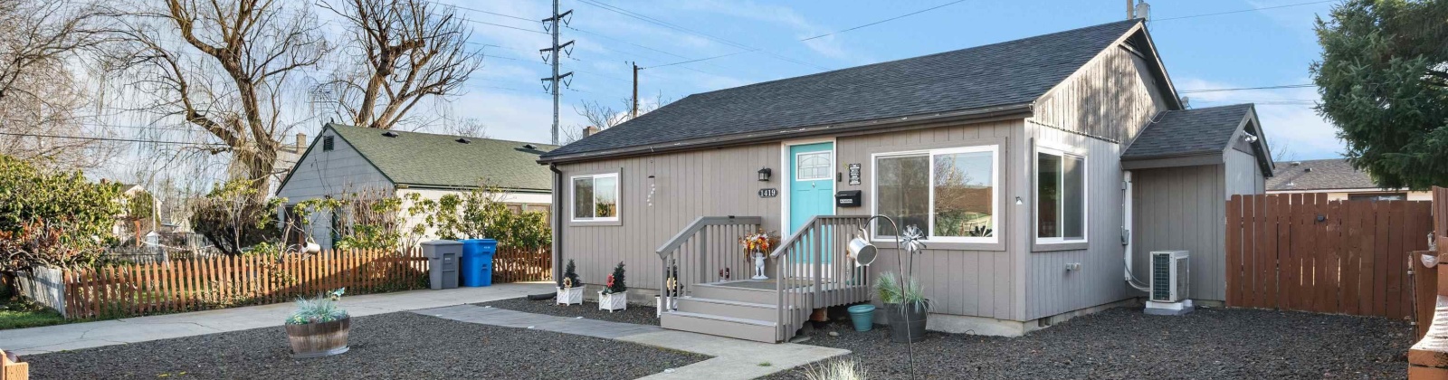 Van Giesen St, Richland, Washington 99354, 2 Bedrooms Bedrooms, 0 ,1 BathroomBathrooms,Houses,For Sale,Van Giesen St,0,289811