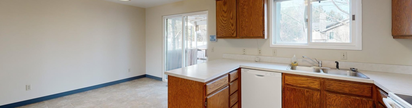 North St, Pullman, Washington 99163, 4 Bedrooms Bedrooms, 0 ,2 BathroomsBathrooms,Houses,For Sale,North St,0,289825