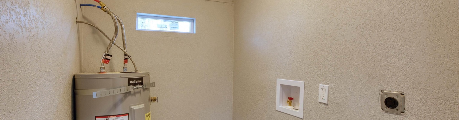 Grandridge Ave, Grandview, Washington 98930, 4 Bedrooms Bedrooms, 0 ,2 BathroomsBathrooms,Houses,For Sale,Grandridge Ave,0,283148