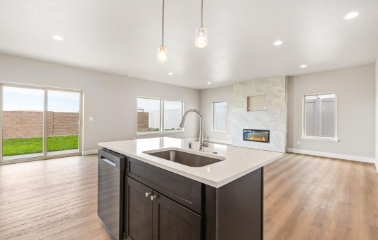 Grapevine Ct, West Richland, Washington 99353, 4 Bedrooms Bedrooms, 0 ,3 BathroomsBathrooms,Condos/townhomes,For Sale,Grapevine Ct,0,289831