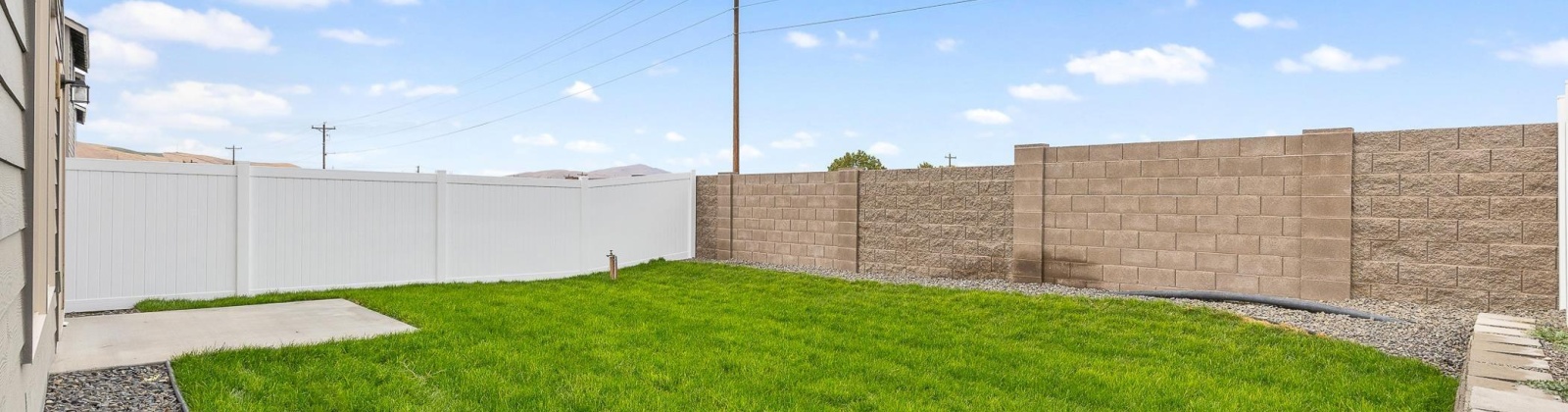 Grapevine Ct, West Richland, Washington 99353, 4 Bedrooms Bedrooms, 0 ,3 BathroomsBathrooms,Condos/townhomes,For Sale,Grapevine Ct,0,289831