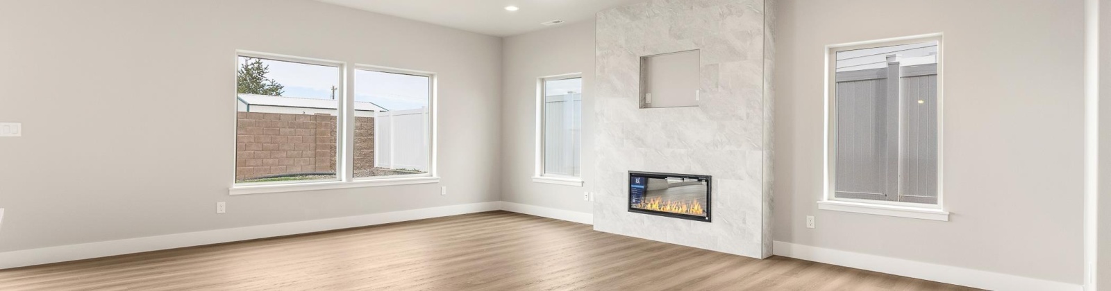 Grapevine Ct, West Richland, Washington 99353, 4 Bedrooms Bedrooms, 0 ,3 BathroomsBathrooms,Condos/townhomes,For Sale,Grapevine Ct,0,289831