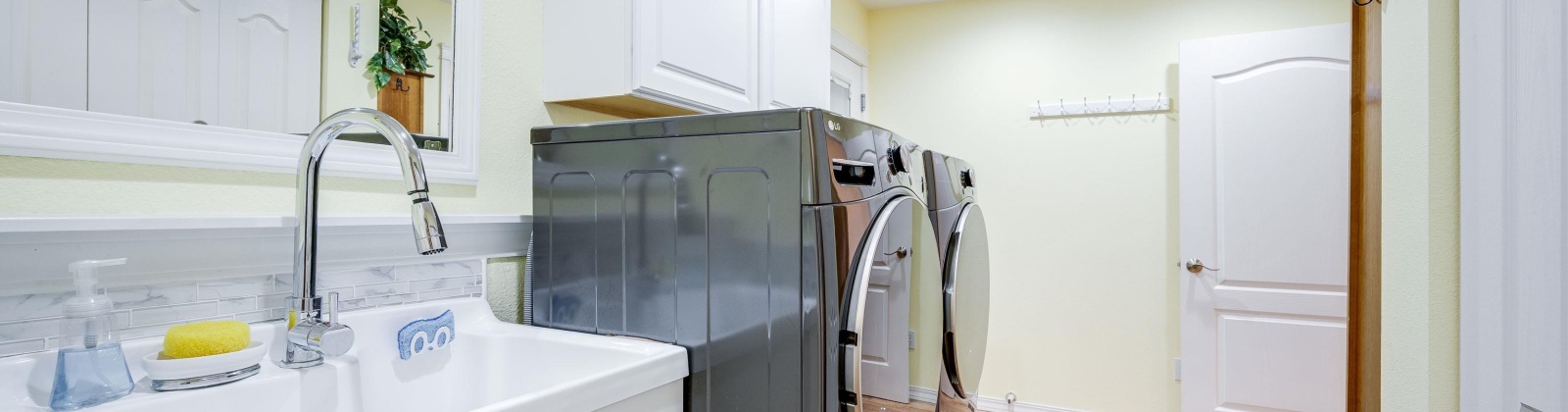 Airport Rd, Pullman, Washington 99163, 4 Bedrooms Bedrooms, 0 ,2 BathroomsBathrooms,Houses,For Sale,Airport Rd,0,289826