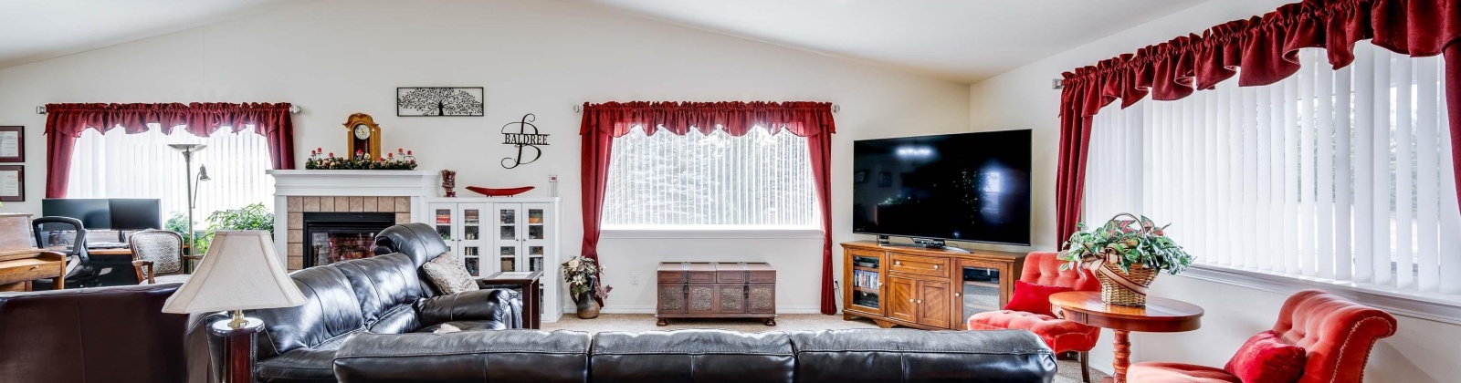 Airport Rd, Pullman, Washington 99163, 4 Bedrooms Bedrooms, 0 ,2 BathroomsBathrooms,Houses,For Sale,Airport Rd,0,289826