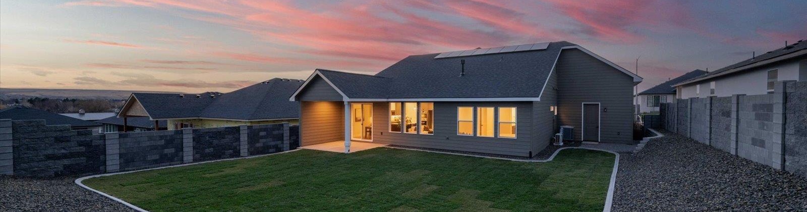 waterhill, Richland, Washington 99352, 4 Bedrooms Bedrooms, 0 ,2 BathroomsBathrooms,Houses,For Sale,waterhill,0,287248